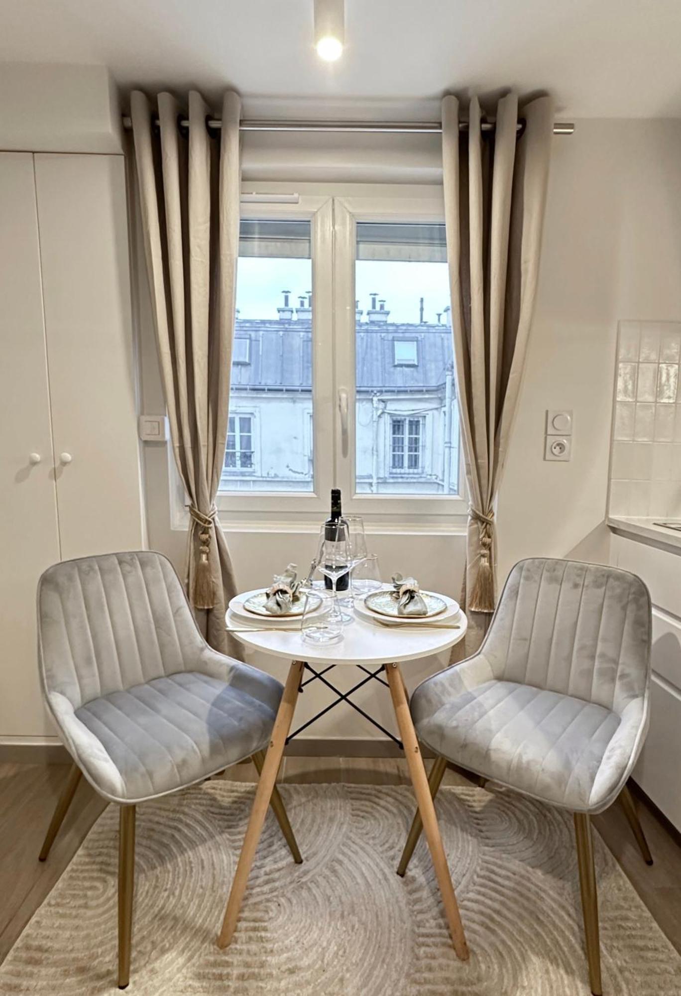 Appartement Brand New Near La Madeleine ! Paris