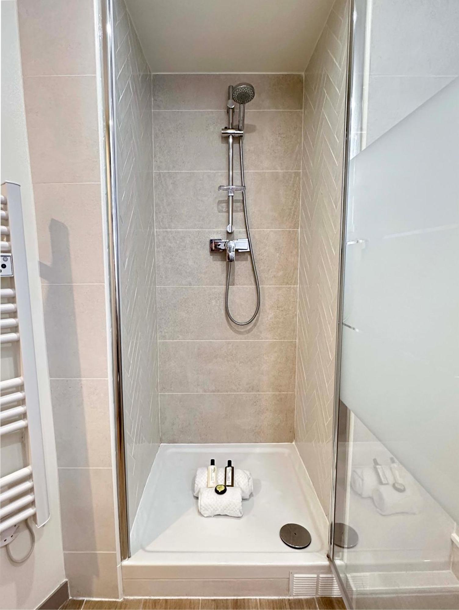 Brand New Near La Madeleine ! Appartement