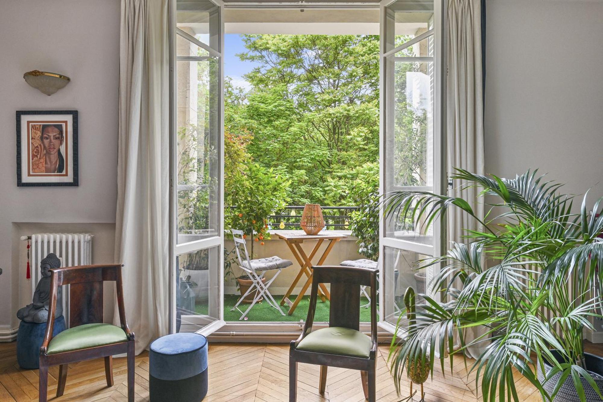 Apartment Veeve - Gardenside Glamour *