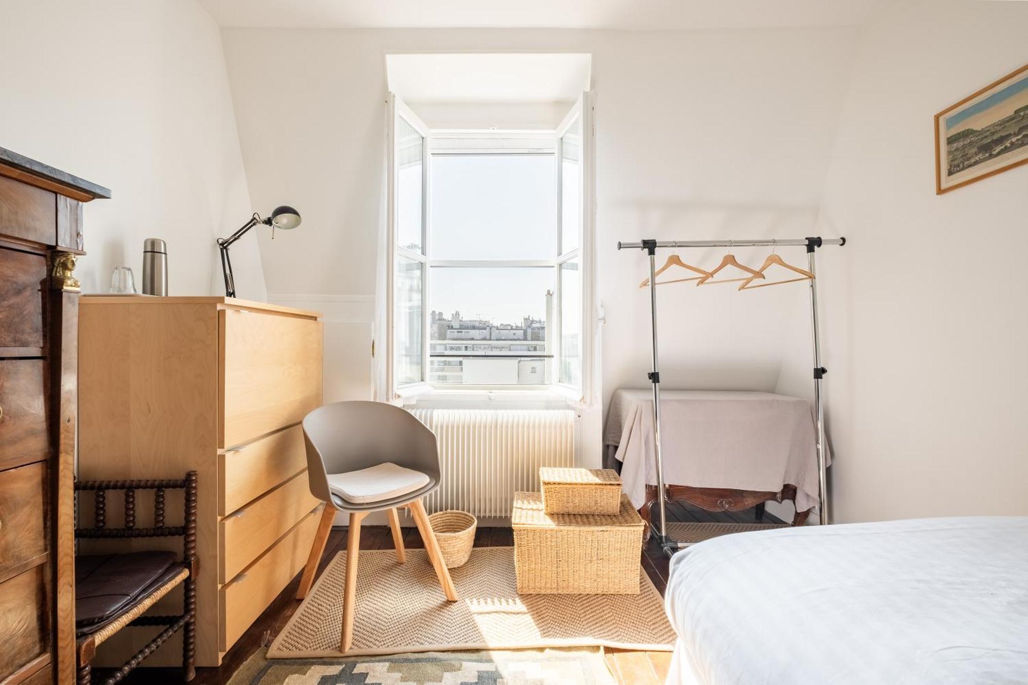 Veeve - Literary Radiance Apartment *