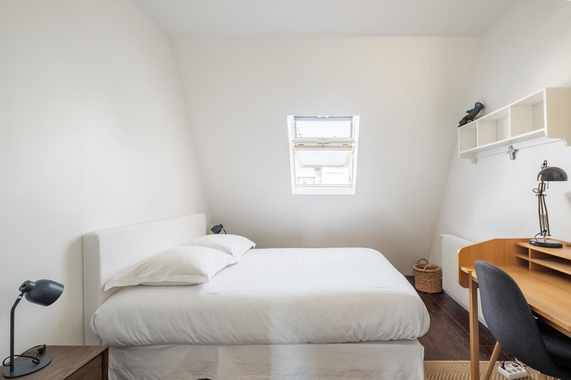 Veeve - Literary Radiance Apartment Paris