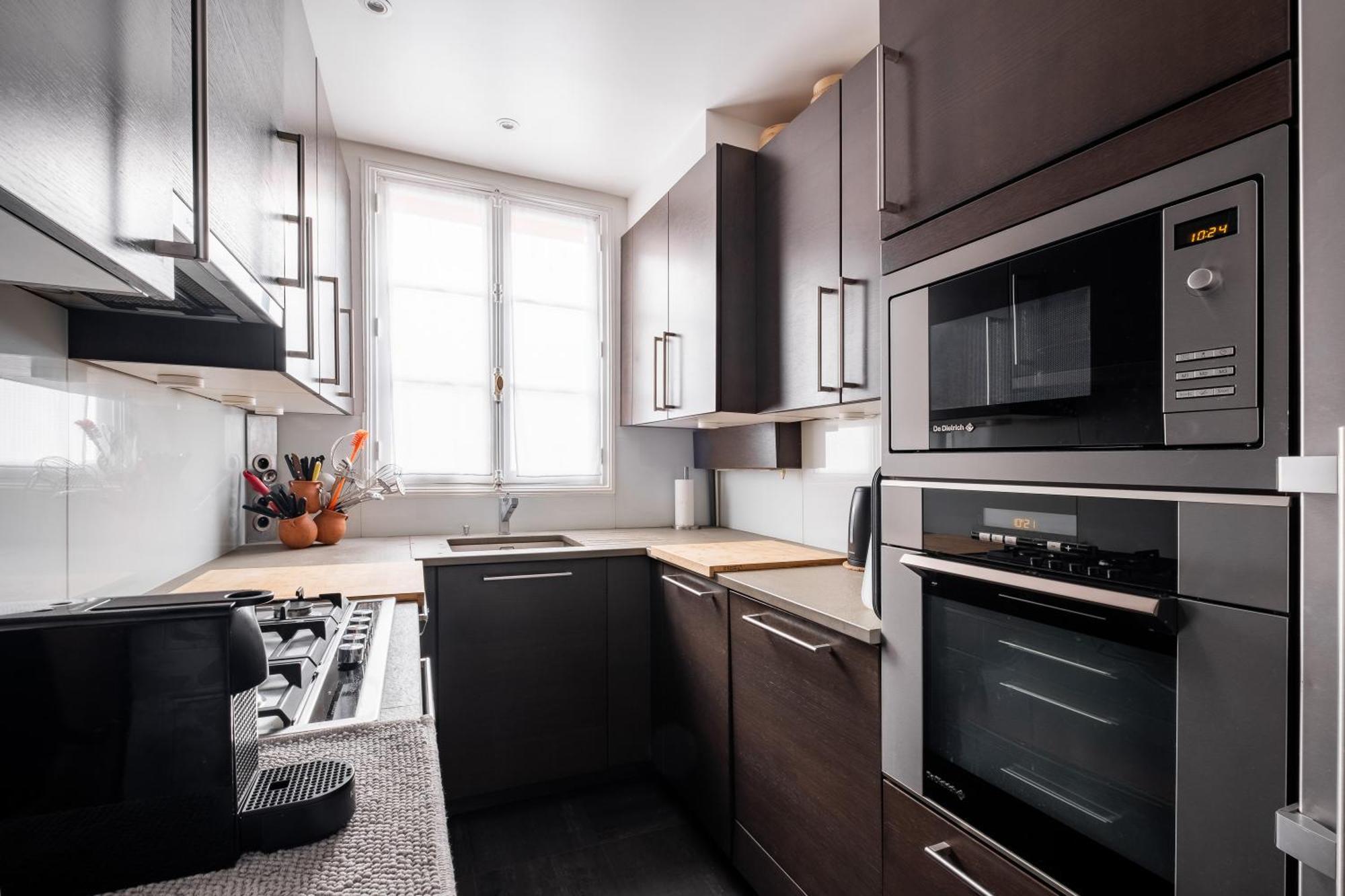 Apartment Veeve - Literary Radiance Paris