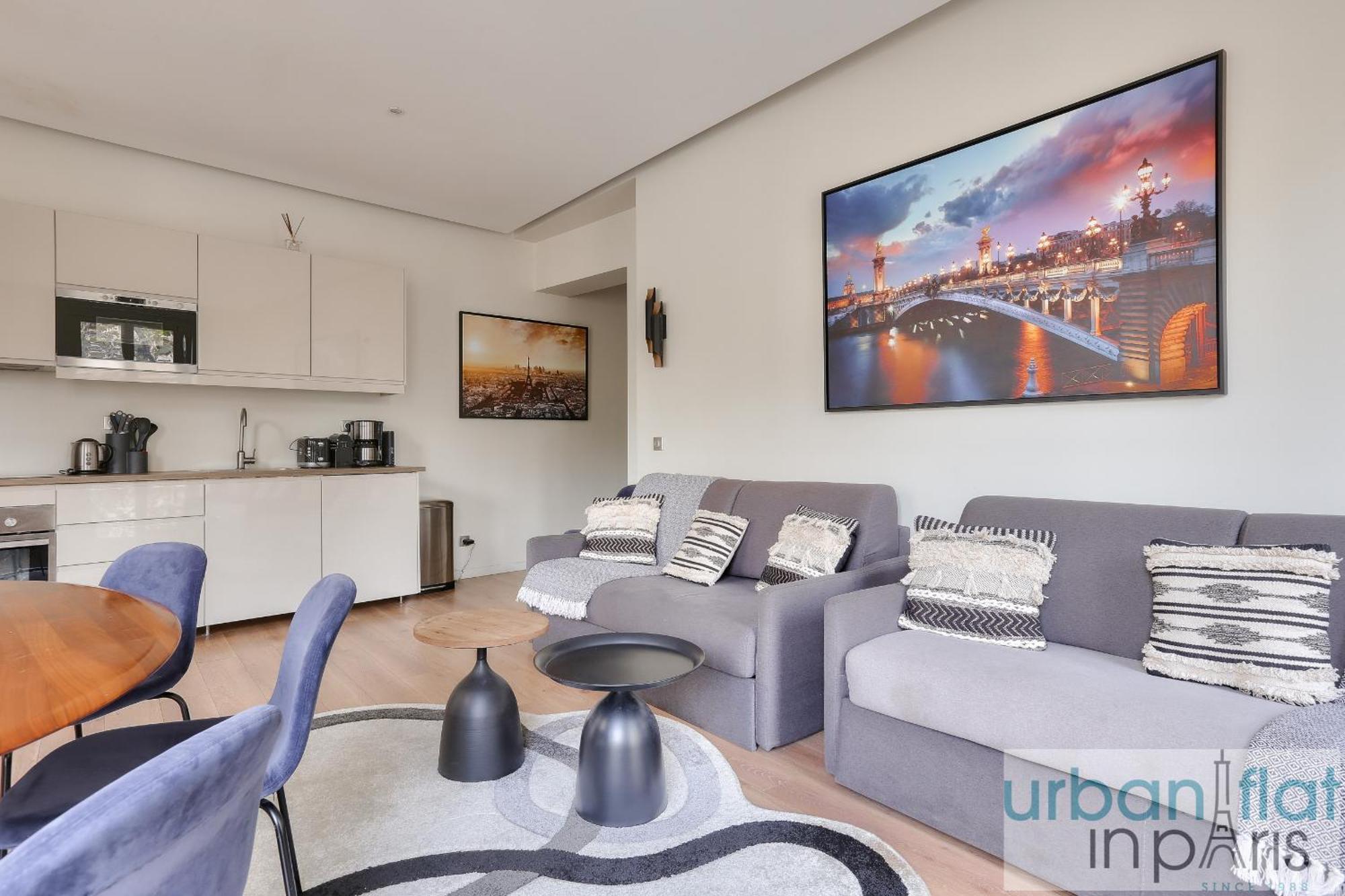 60-luxury Parisian Sebastopol Apartment *