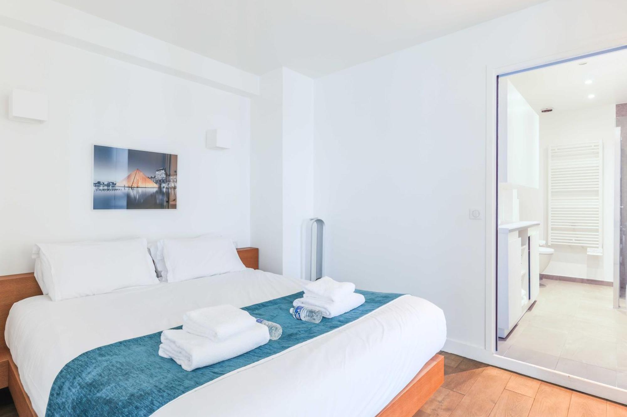 Apartment Bastille - Elegant Duplex Loft -6p