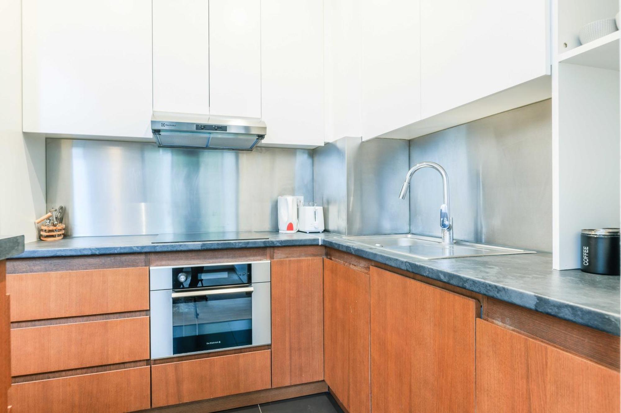 Bastille - Elegant Duplex Loft -6p * Paris