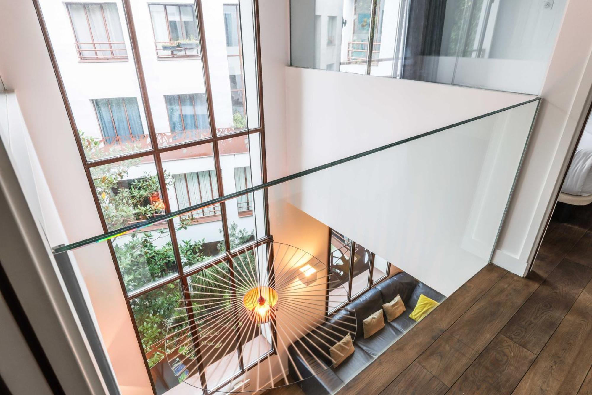 Bastille - Elegant Duplex Loft -6p Paris