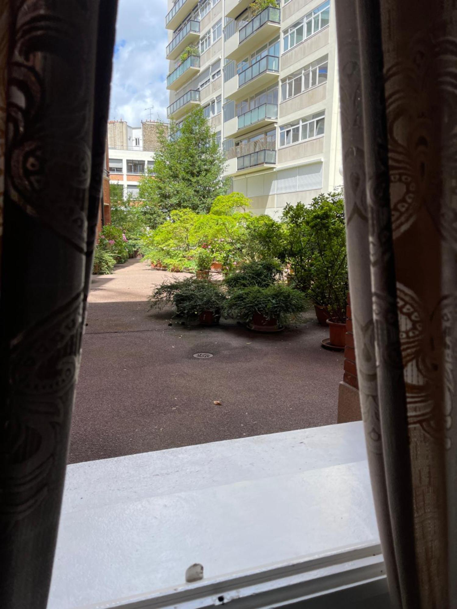 Couette-café Tour Montparnasse *