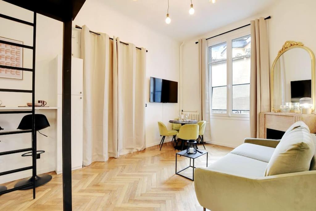 Charming Heart Of Le Marais - Gethosted