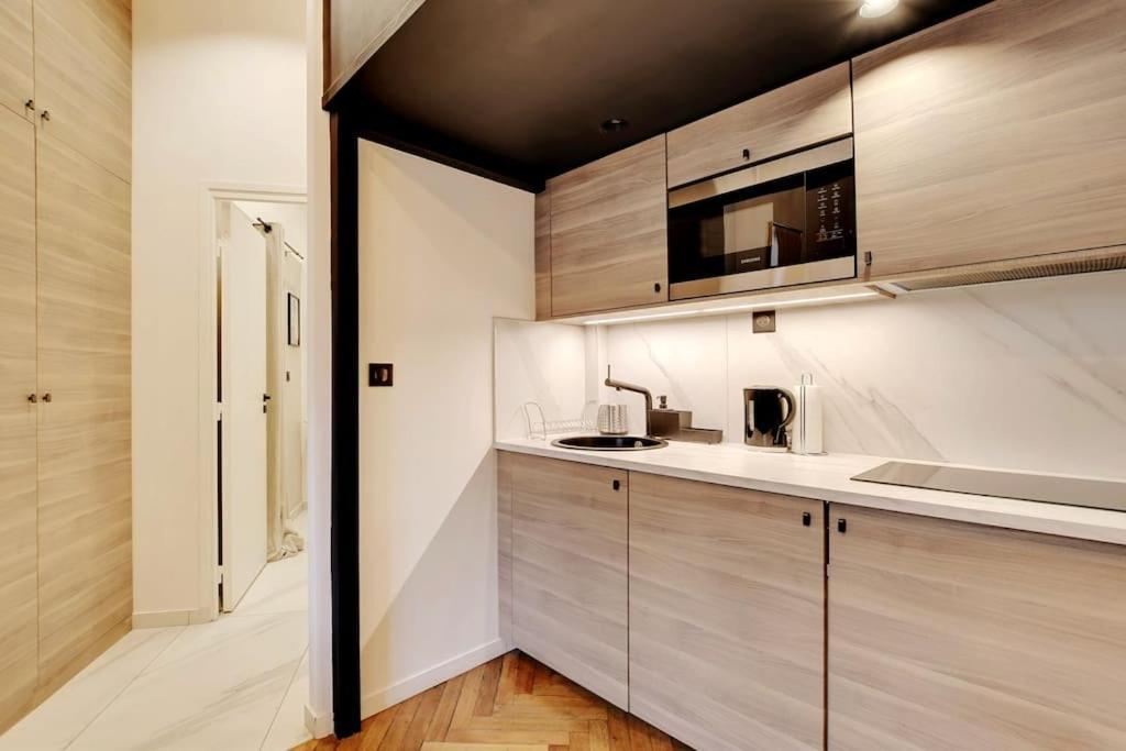 Apartment Charming Heart Of Le Marais - Gethosted Paris
