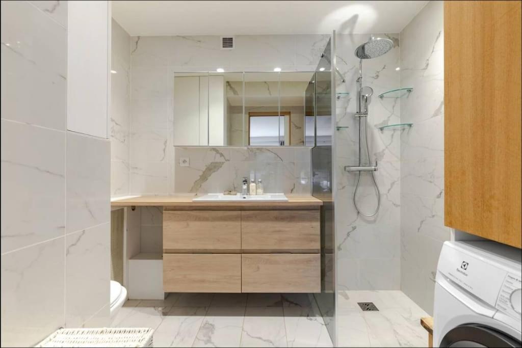 Apartment Passy Ranelagh Superbe Avec Terrasse Paris