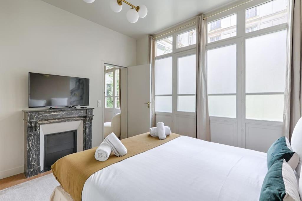 Luxury 1br Montmartre Condorcet Apartment