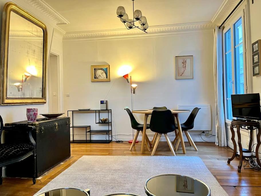 Beau 2p Au Pied De Montmartre Apartment *