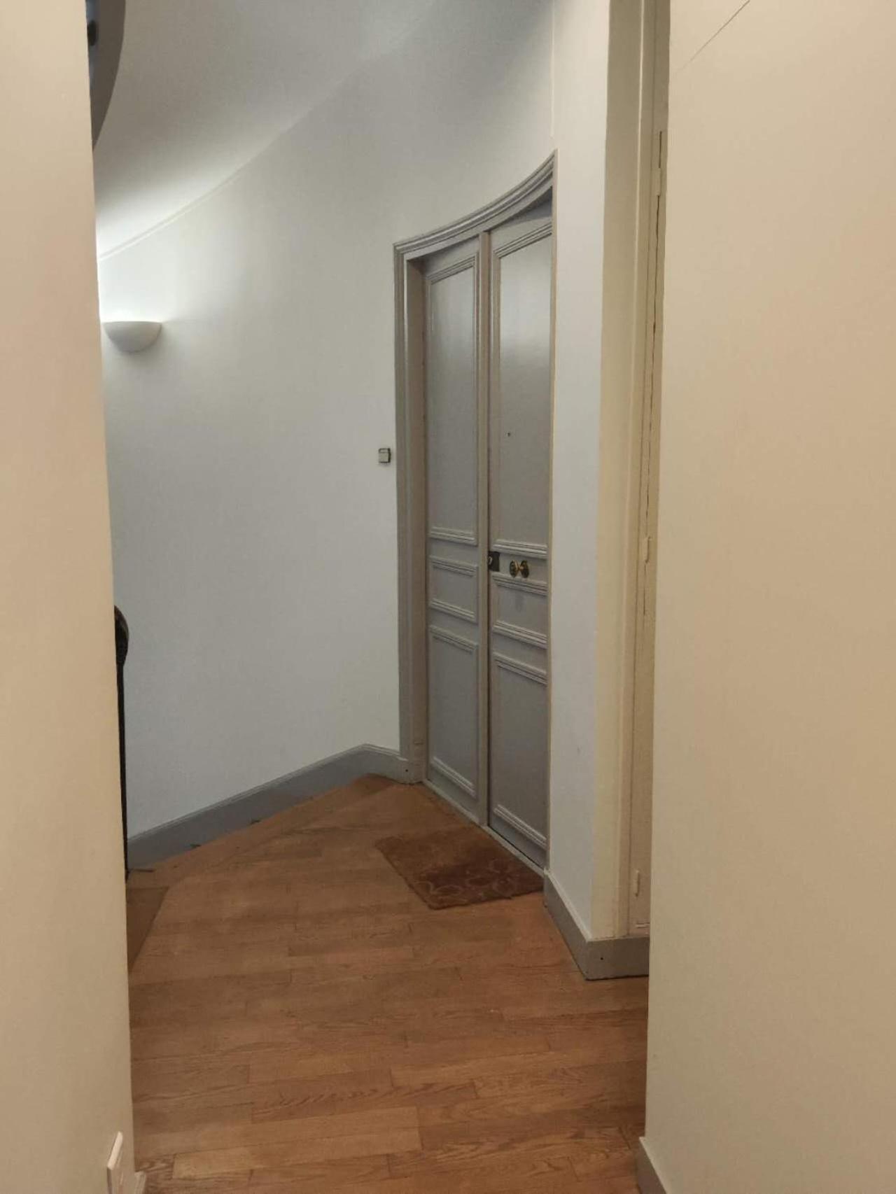 New Charming Comfortable In 10-near Metro Apartment