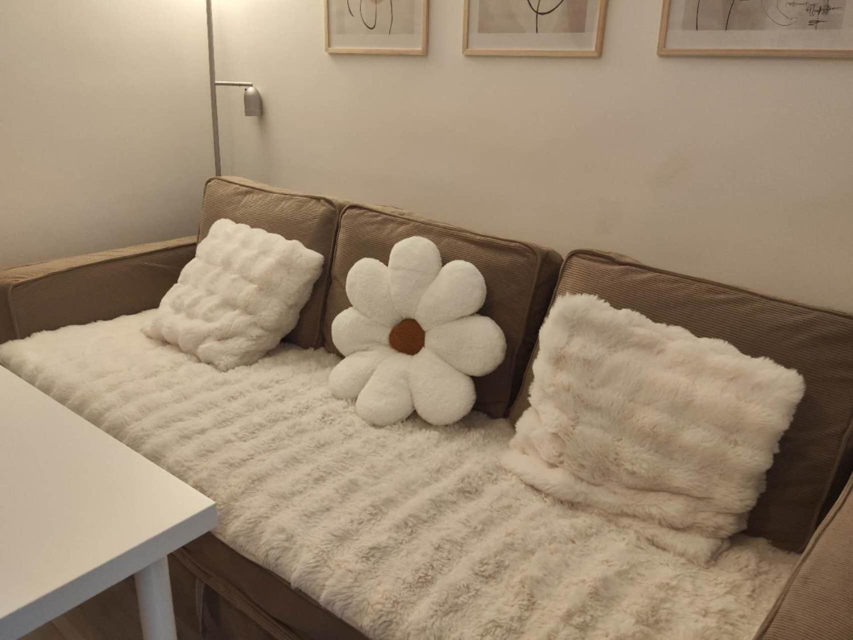 New Charming Comfortable In 10-near Metro Paris