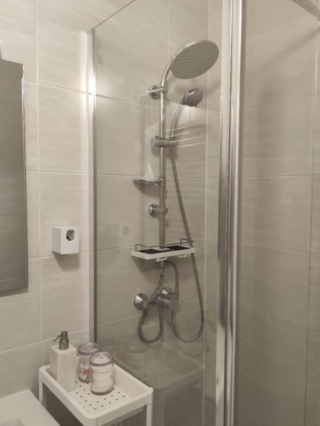 Apartment New Charming Comfortable In 10-near Metro Paris