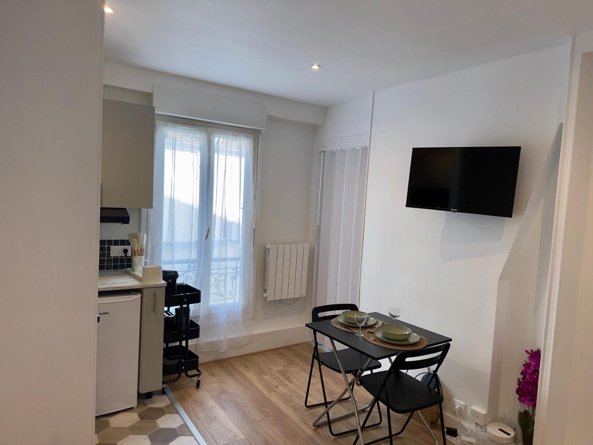 Séjour chez l'habitant Superb And Elegant In Paris' Heart Paris