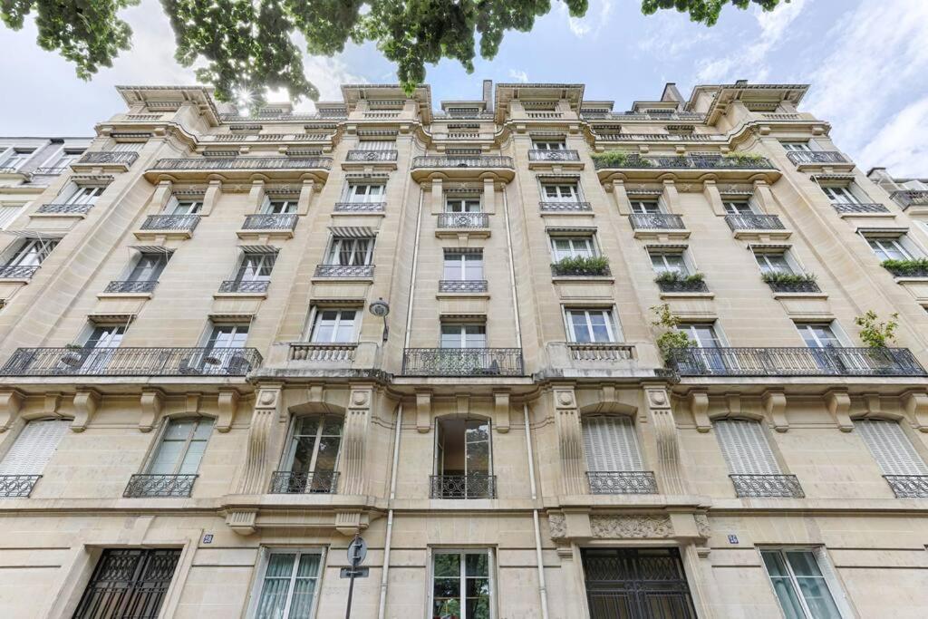 Invalides Pont Alexandre Iii Luxury 2br Apartment