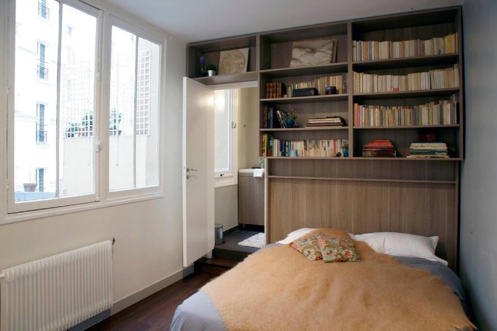 The Eifel Tower Artist Loft Apartment *