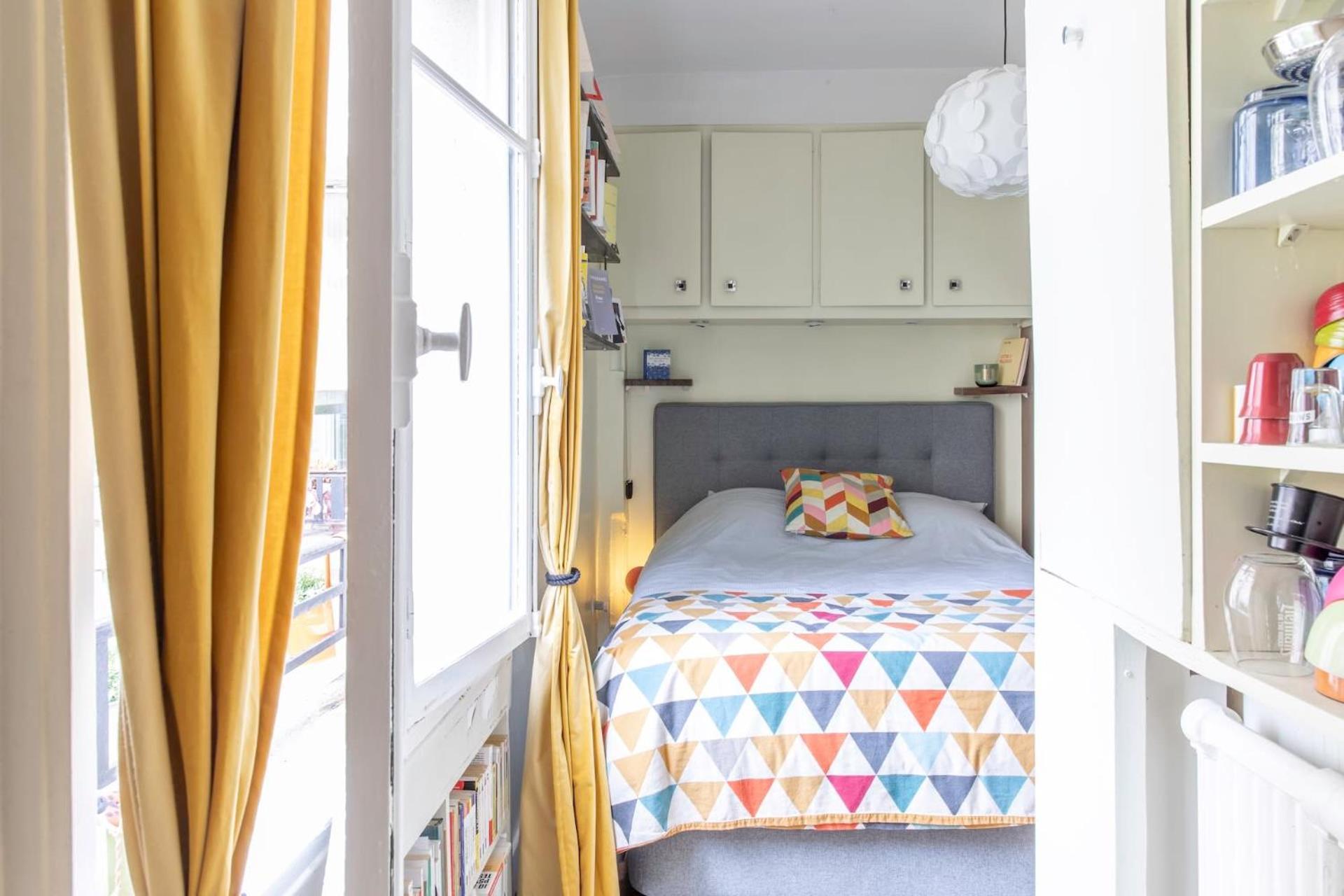 Apartment Enchanting *