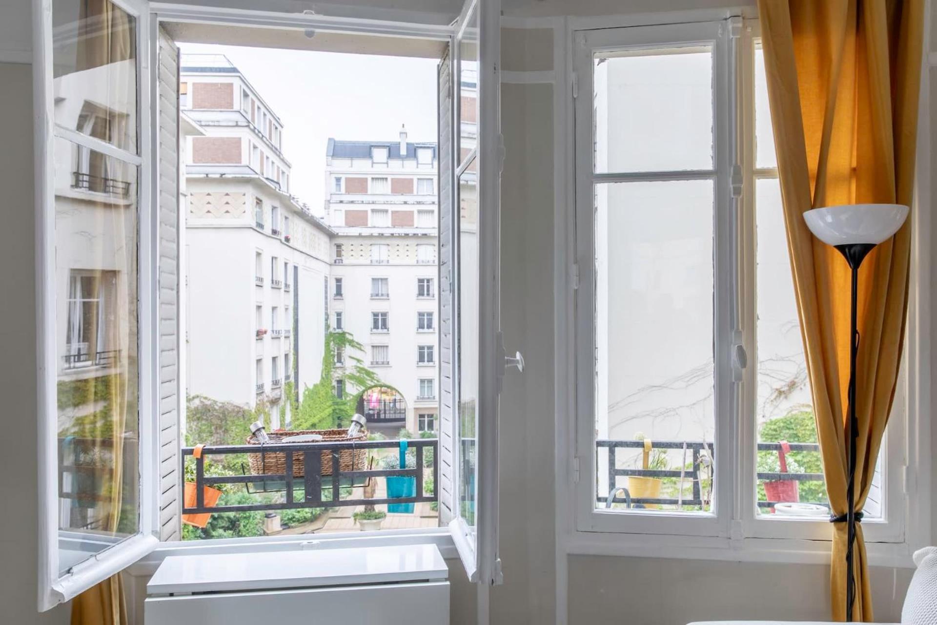 Enchanting Apartment *