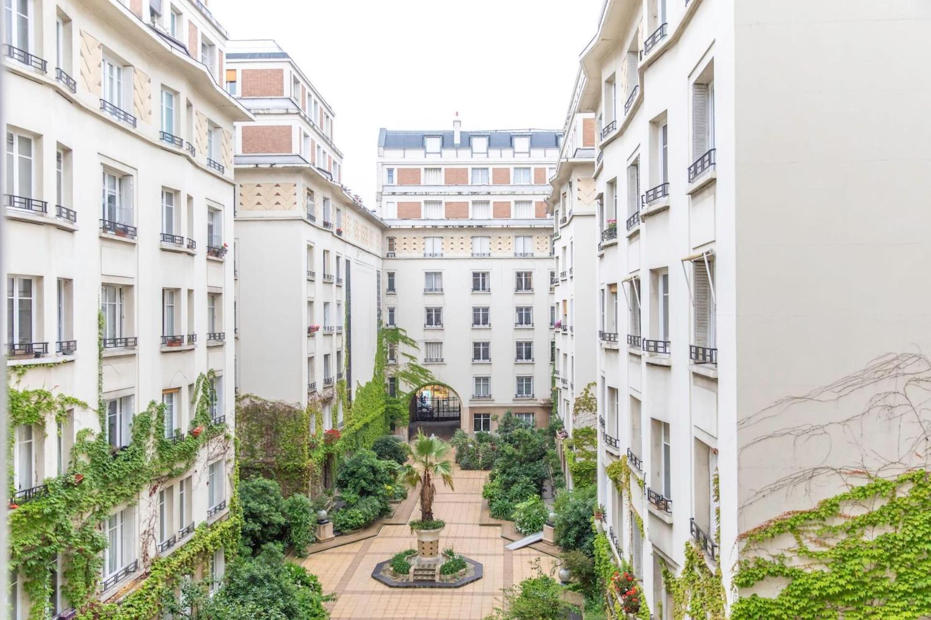 Enchanting * Paris