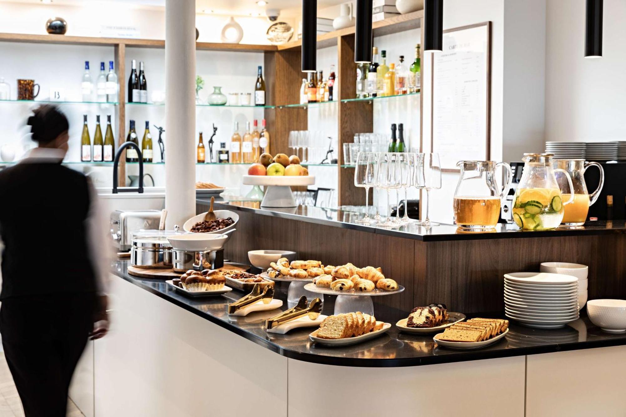 Best Western Premier The Blake Gare Saint Lazare Paris