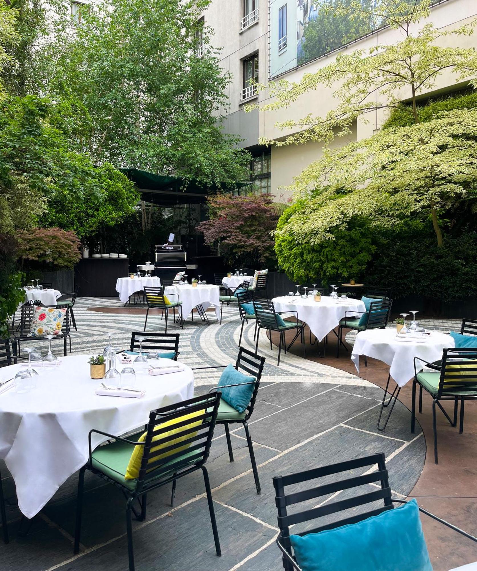 Novotel Les Halles 4*