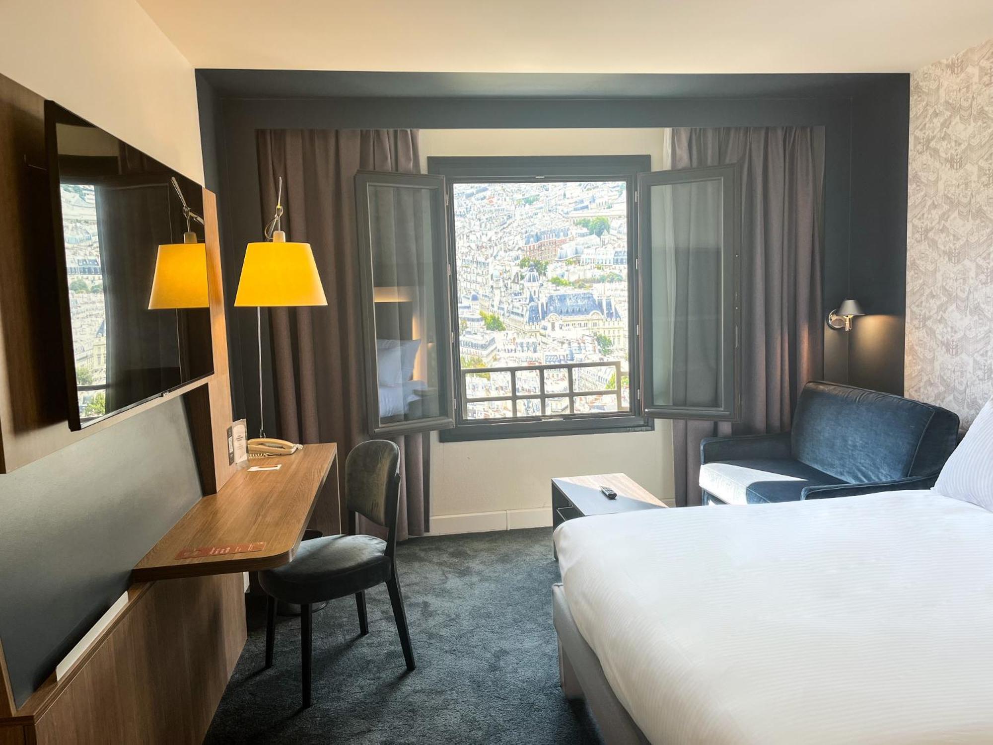 Hotel Novotel Les Halles 4*