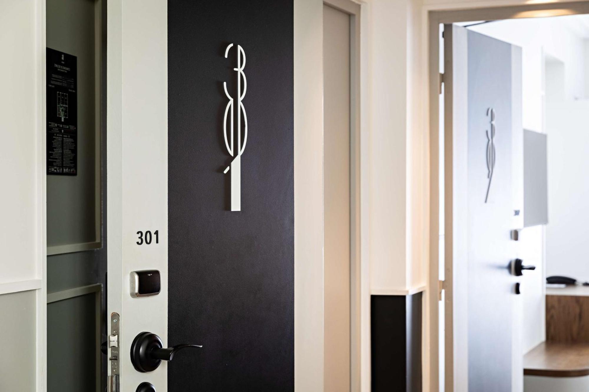 Best Western Premier The Blake Gare Saint Lazare Hotel 4*