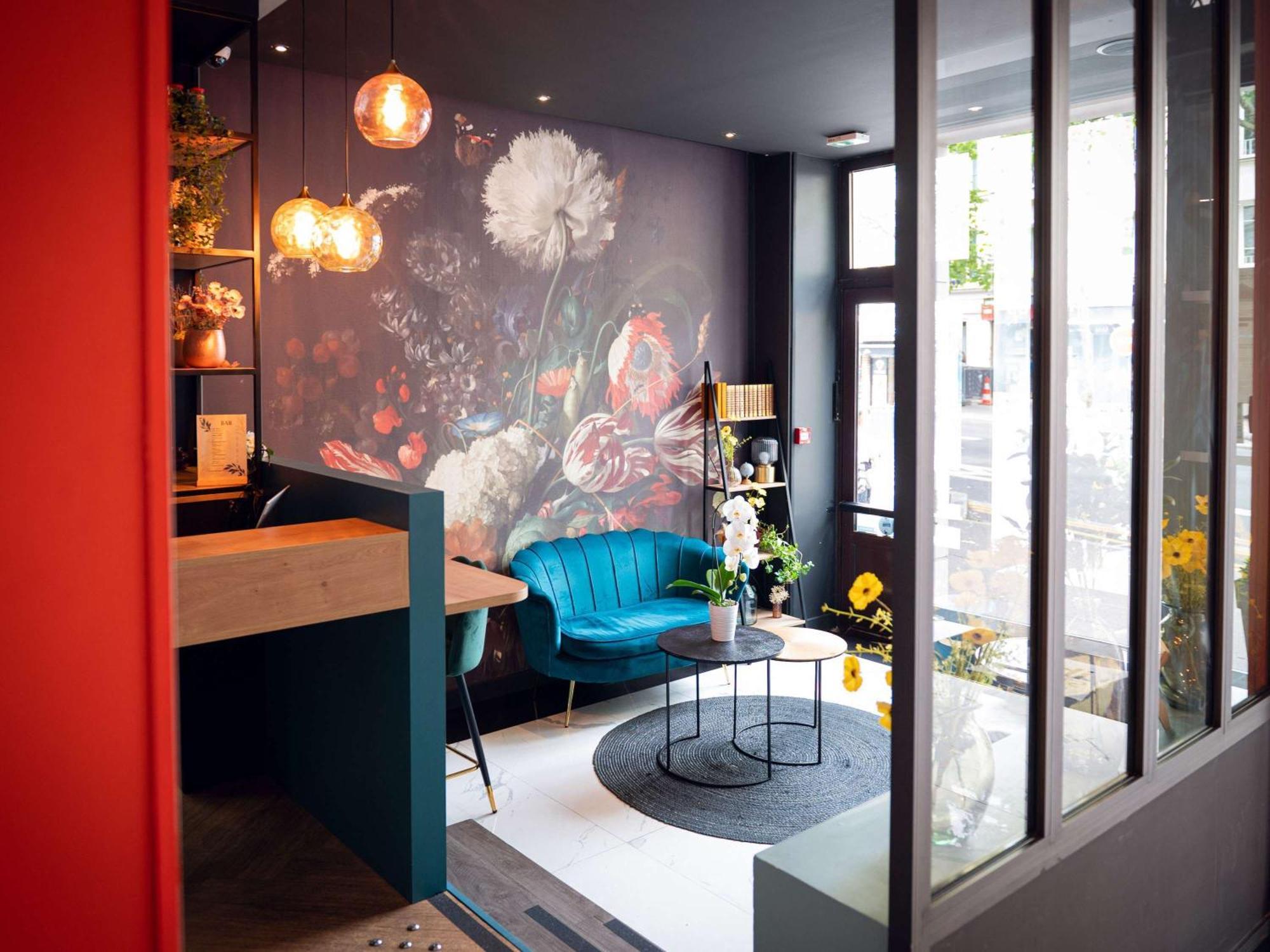Hotel Ibis Styles Batignolles 3*