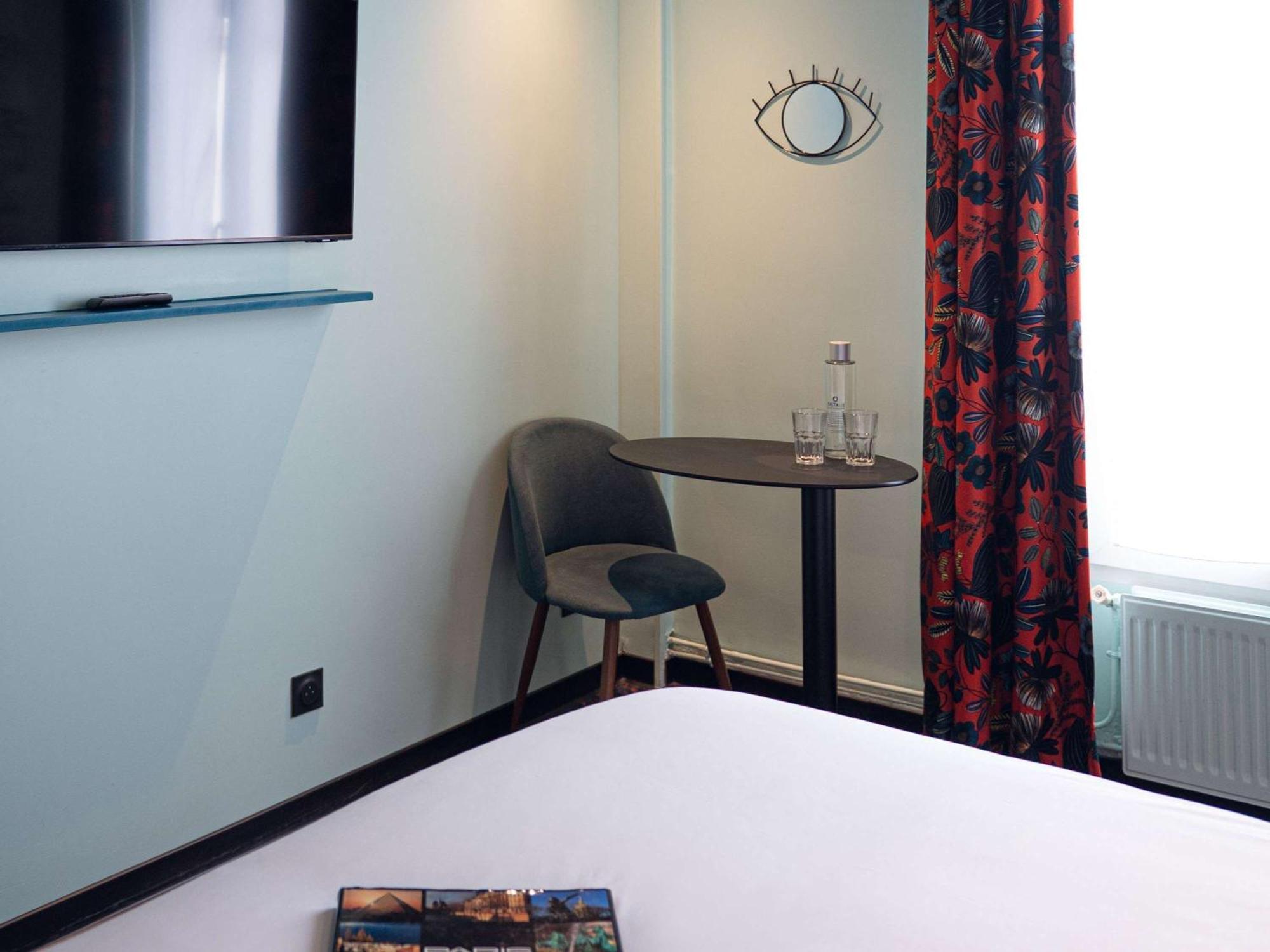 Ibis Styles Batignolles Hotel Paris