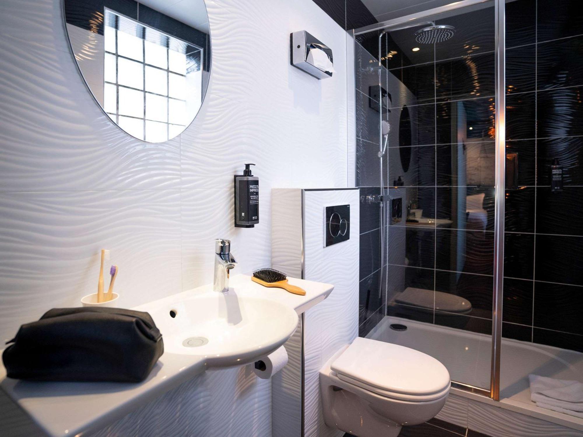 Hotel Ibis Styles Batignolles Paris