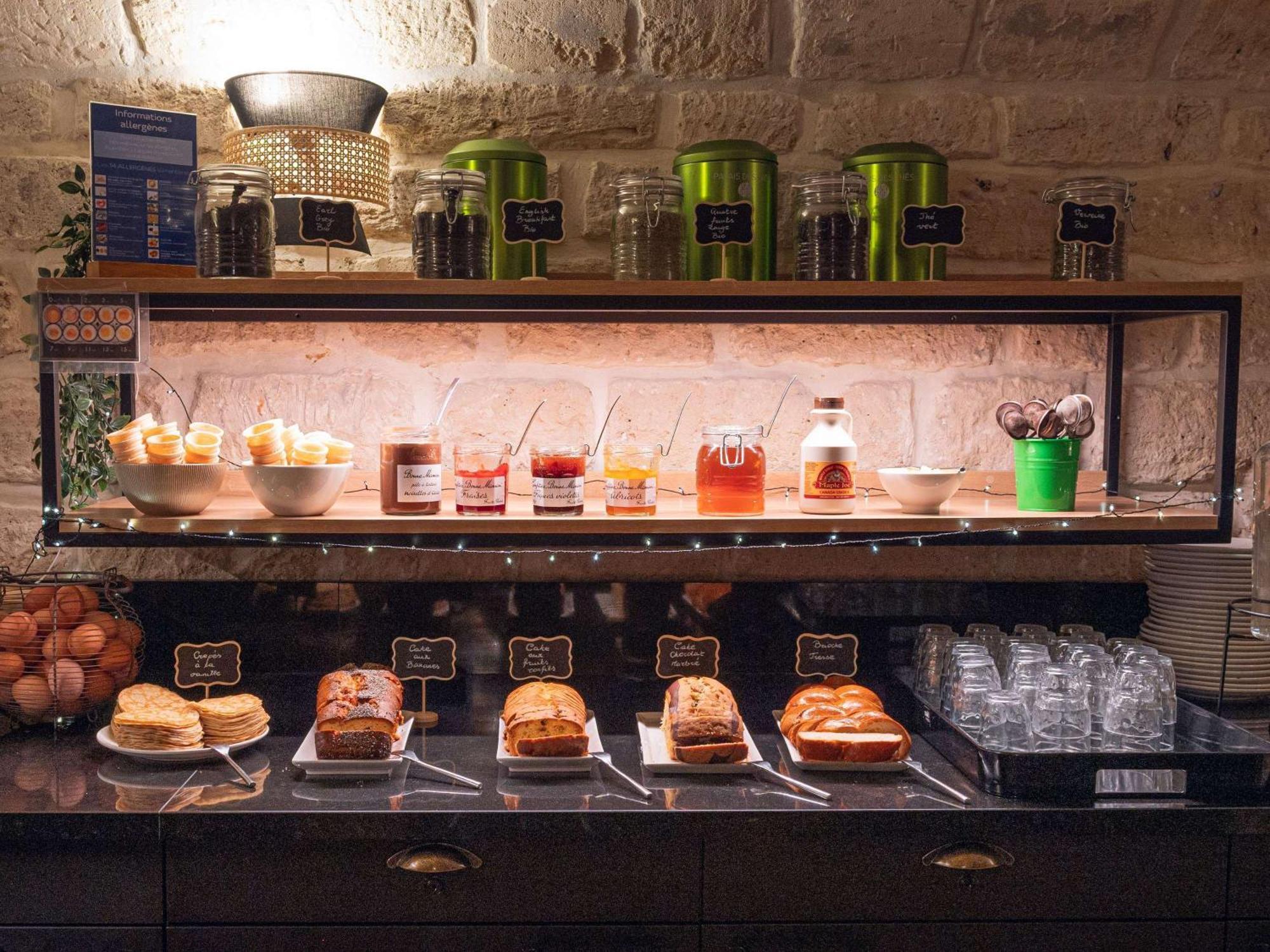 Ibis Styles Batignolles Paris