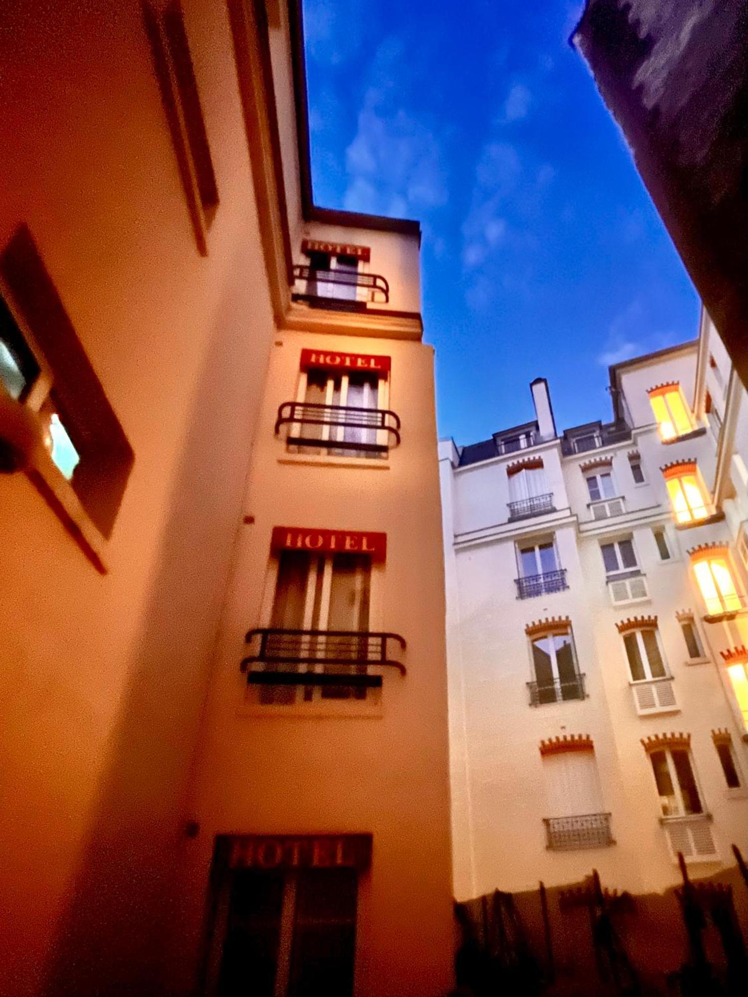 Luxor Bastille 2*