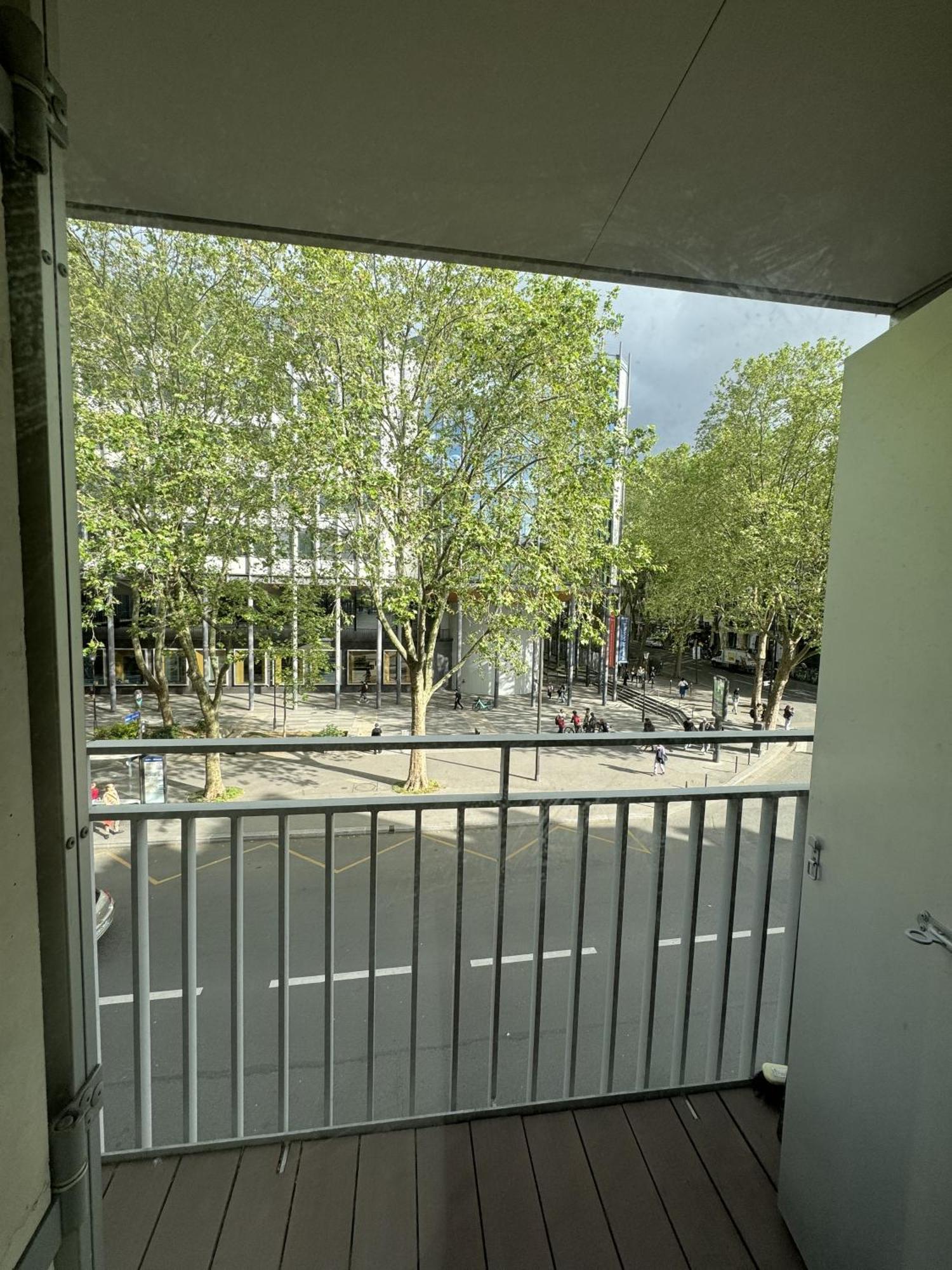 Apartment New Flat In The Quartier Latin Paris