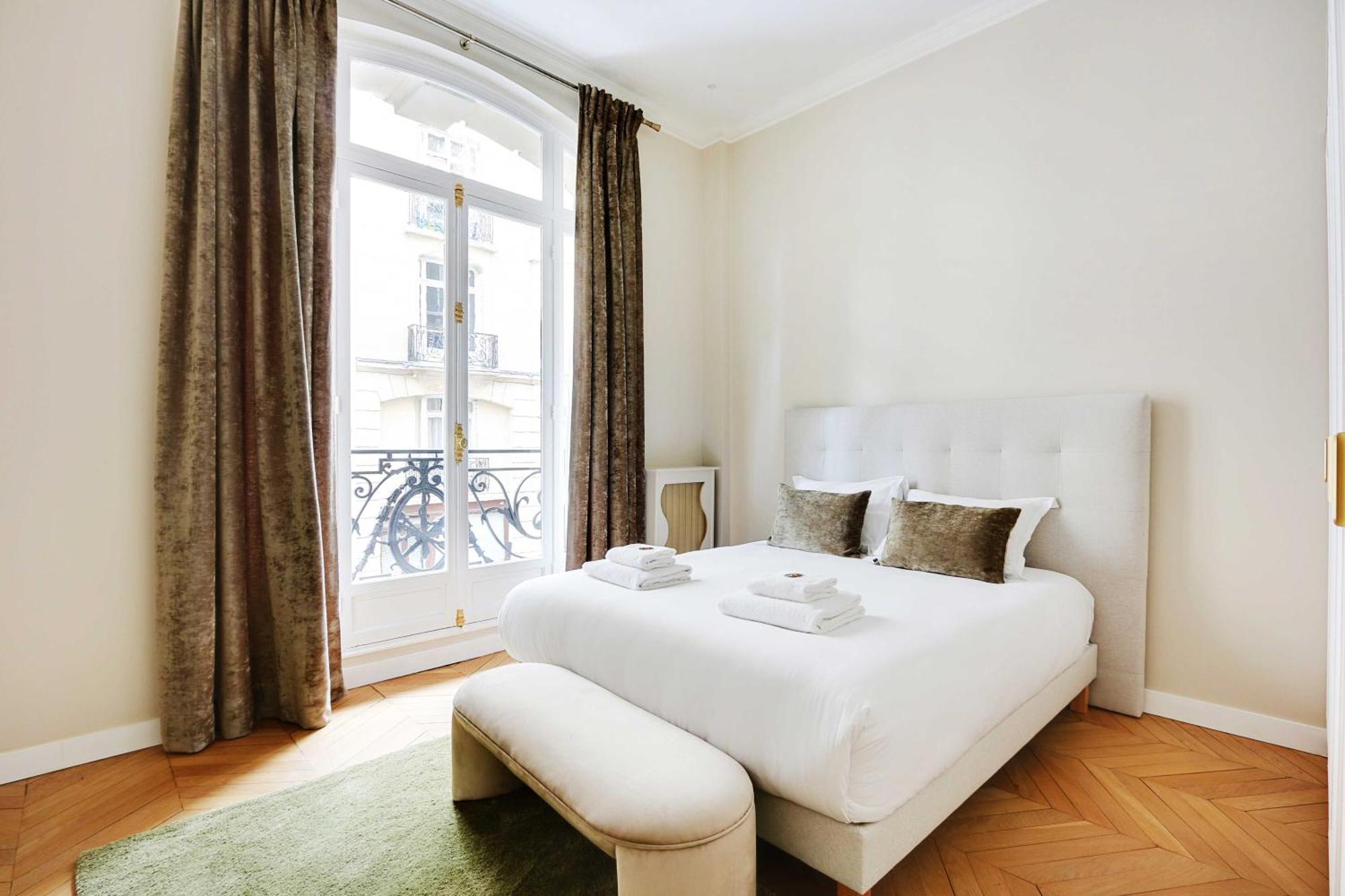 Sublime - 2br-4p - Arc De Triomphe *