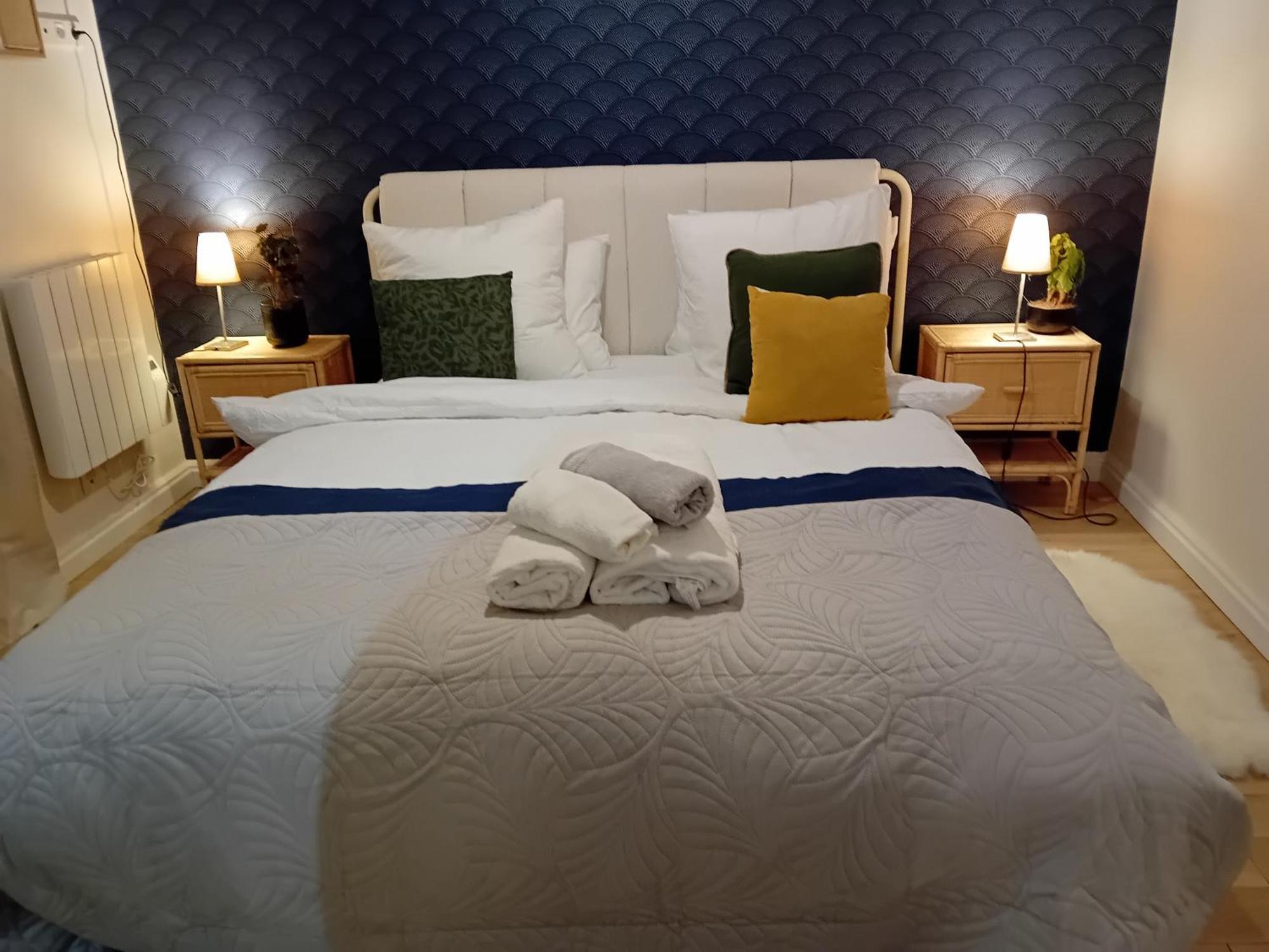 Center 6eme ,gare Montparnasse 1 Minute,5 Minute Eiffel Tour And Louvre Meusm Apartment