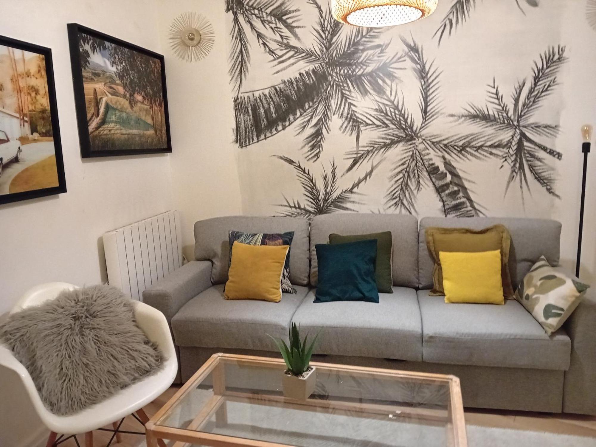Apartment Center 6eme ,gare Montparnasse 1 Minute,5 Minute Eiffel Tour And Louvre Meusm