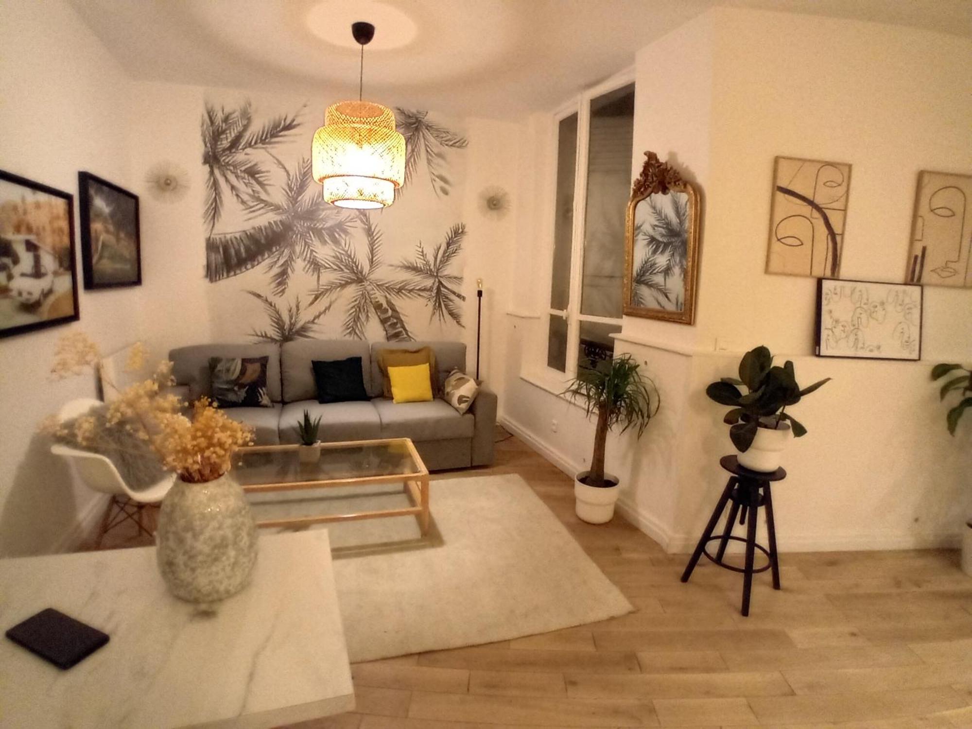 Center 6eme ,gare Montparnasse 1 Minute,5 Minute Eiffel Tour And Louvre Meusm Apartment Paris