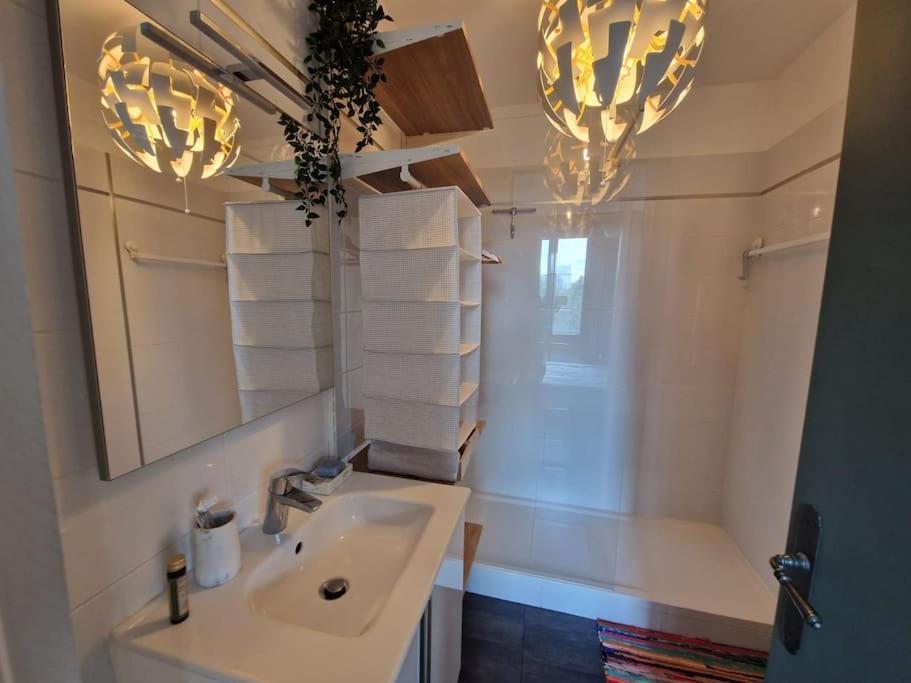 Apartment Luxe Parisien, Charme 16e - A 2 Pas Du Trocadero *