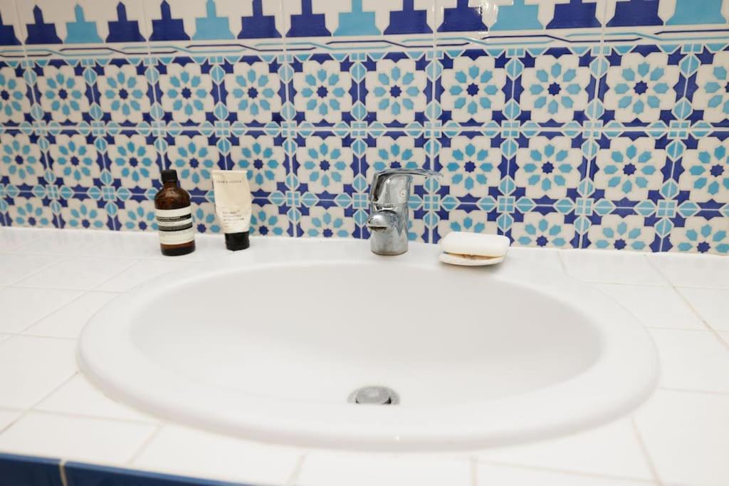 Chic, Proche De La Tour Eiffel Apartment *