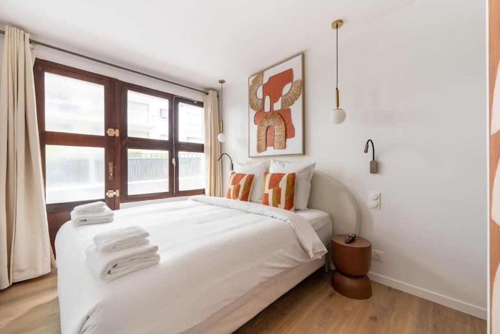 Apartment 6 Pers #2 #2 Sdb #pere Lachaise #paris 20 *