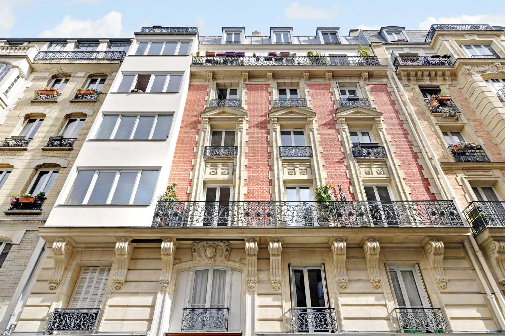 Spacious - 2br- 6p - Grandes-carrieres Apartment