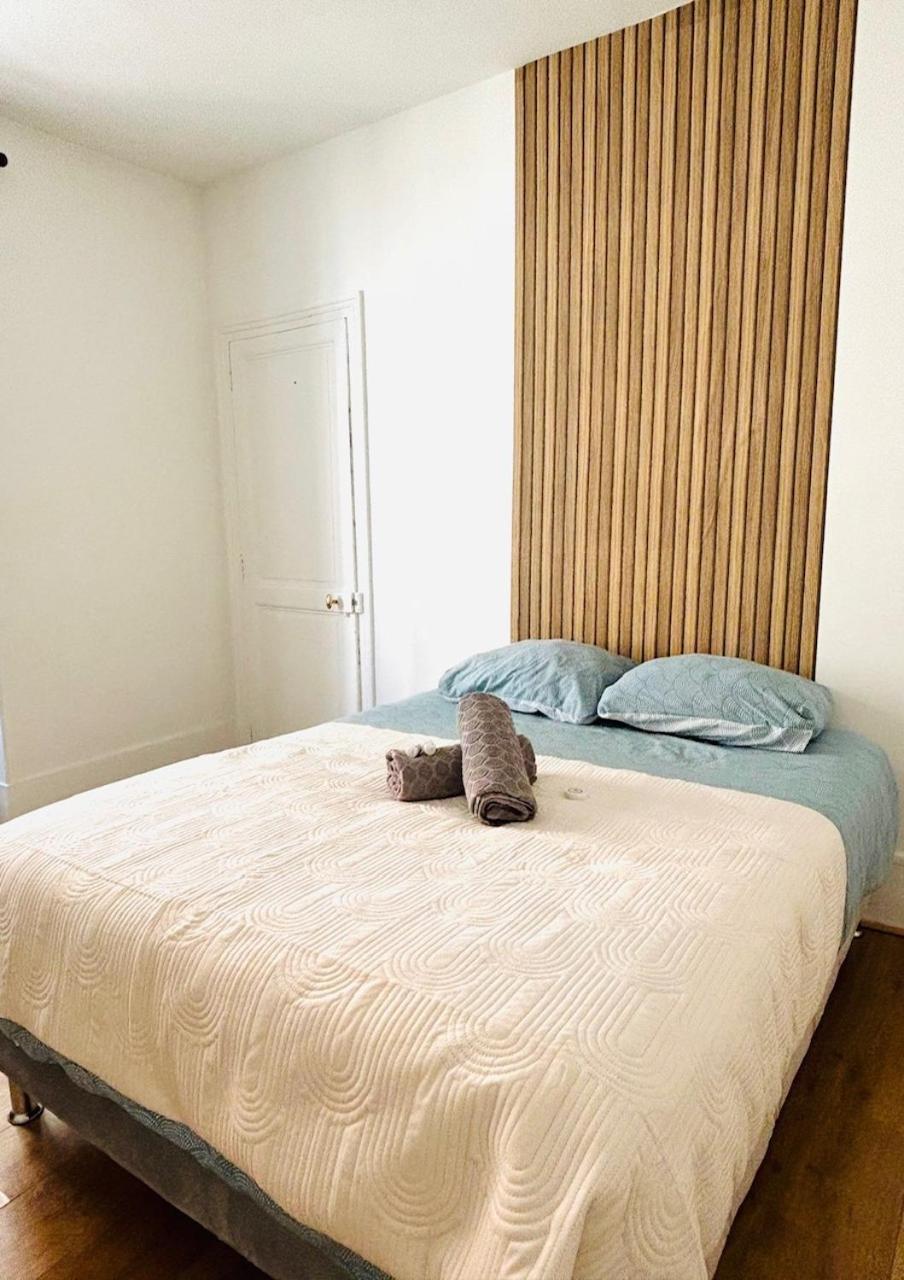Tour Eiffel Grenelle Apartment