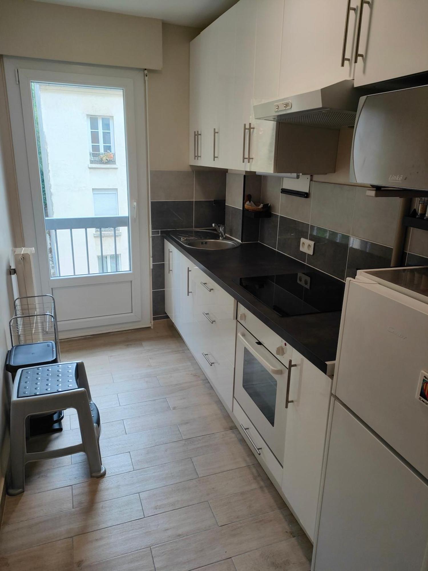 Location D'appartements 47 M Paris