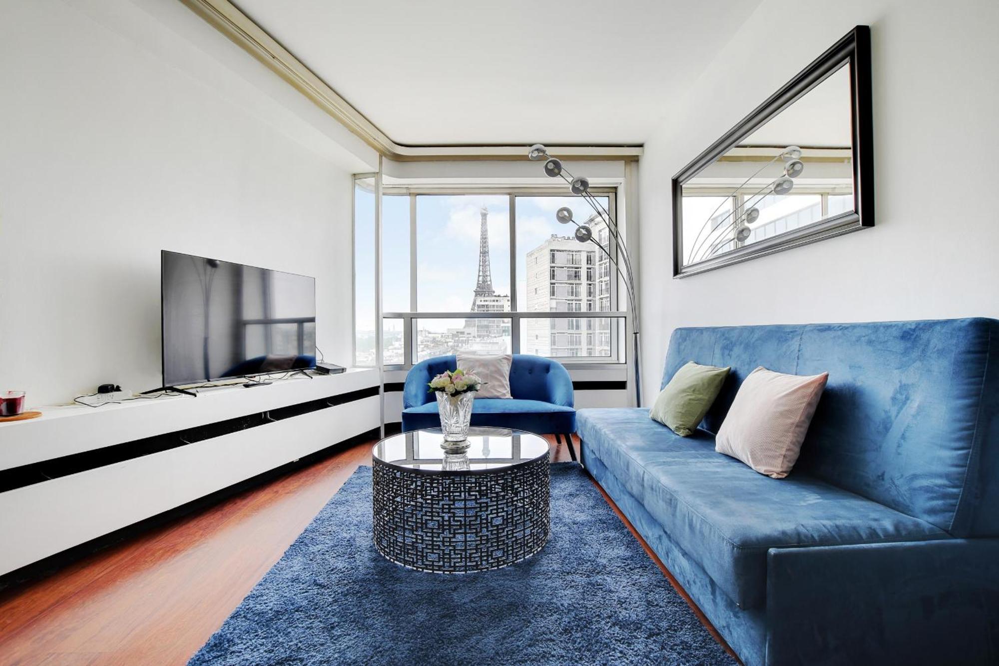 Apartment Vue Imprenable Sur La Tour Eiffel Et La Seine Paris