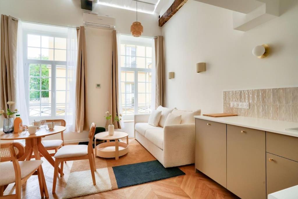 La Belle Epoque - Magnifique Duplex Pour 4 Apartment Paris