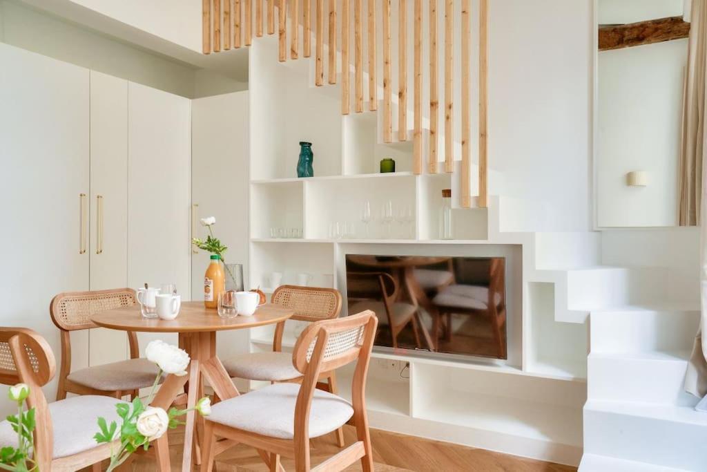 Apartment La Belle Epoque - Magnifique Duplex Pour 4 *