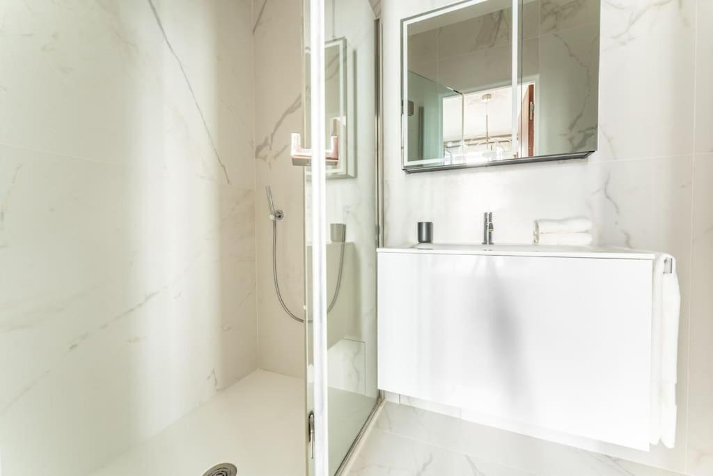 Apartment Luxury Champs Elysees *