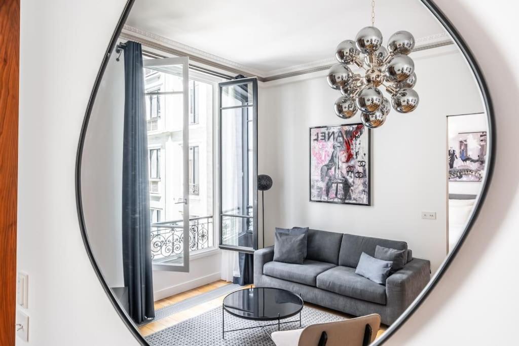 Apartment Luxury Champs Elysees *